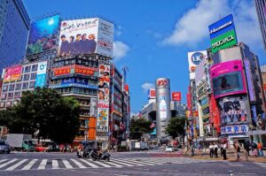 Shibuya crossing tokyo japan
