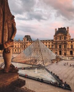 Louvre Museum paris image